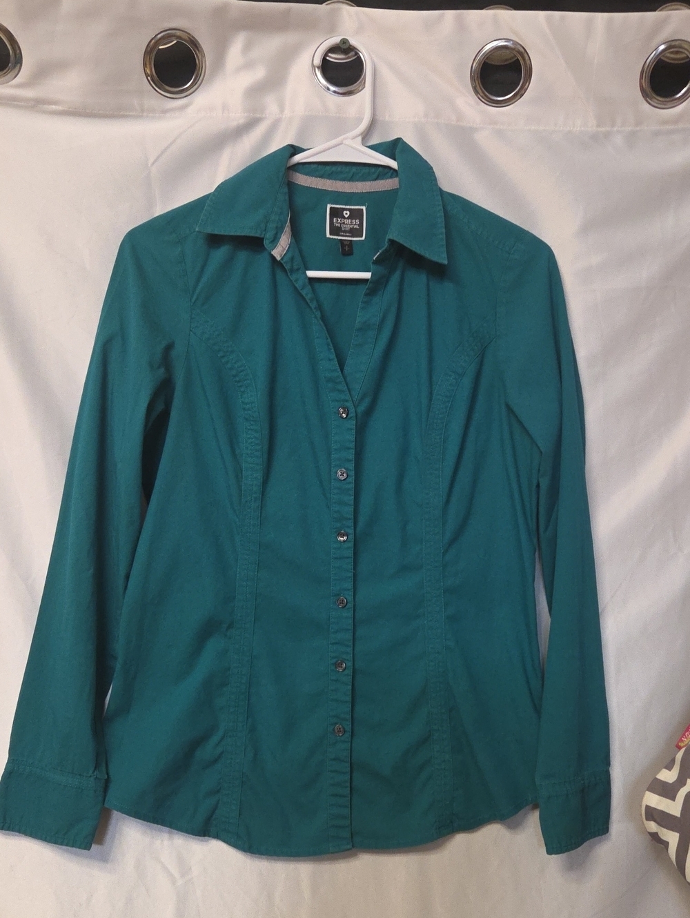 Express Teal Fitted Button-Down Shirt Size Small.p2p 18 In